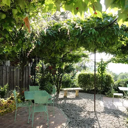 فندق مبيت وإفطار D'hotes De Charme Du Chateau De Missandre 3*