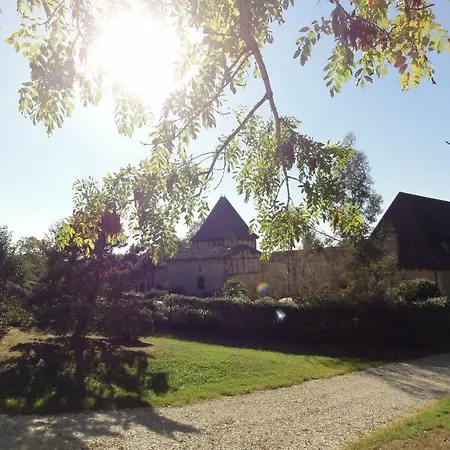 Bed & Breakfast D'hotes De Charme Du Chateau De Missandre