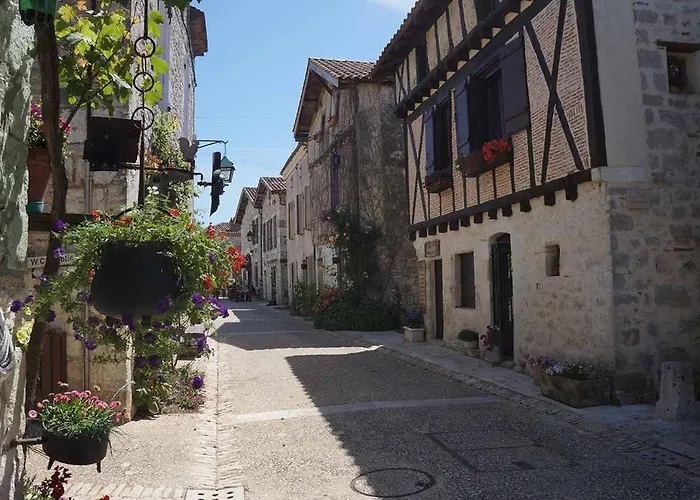 D'hotes De Charme Du Chateau De Missandre Bed and breakfast